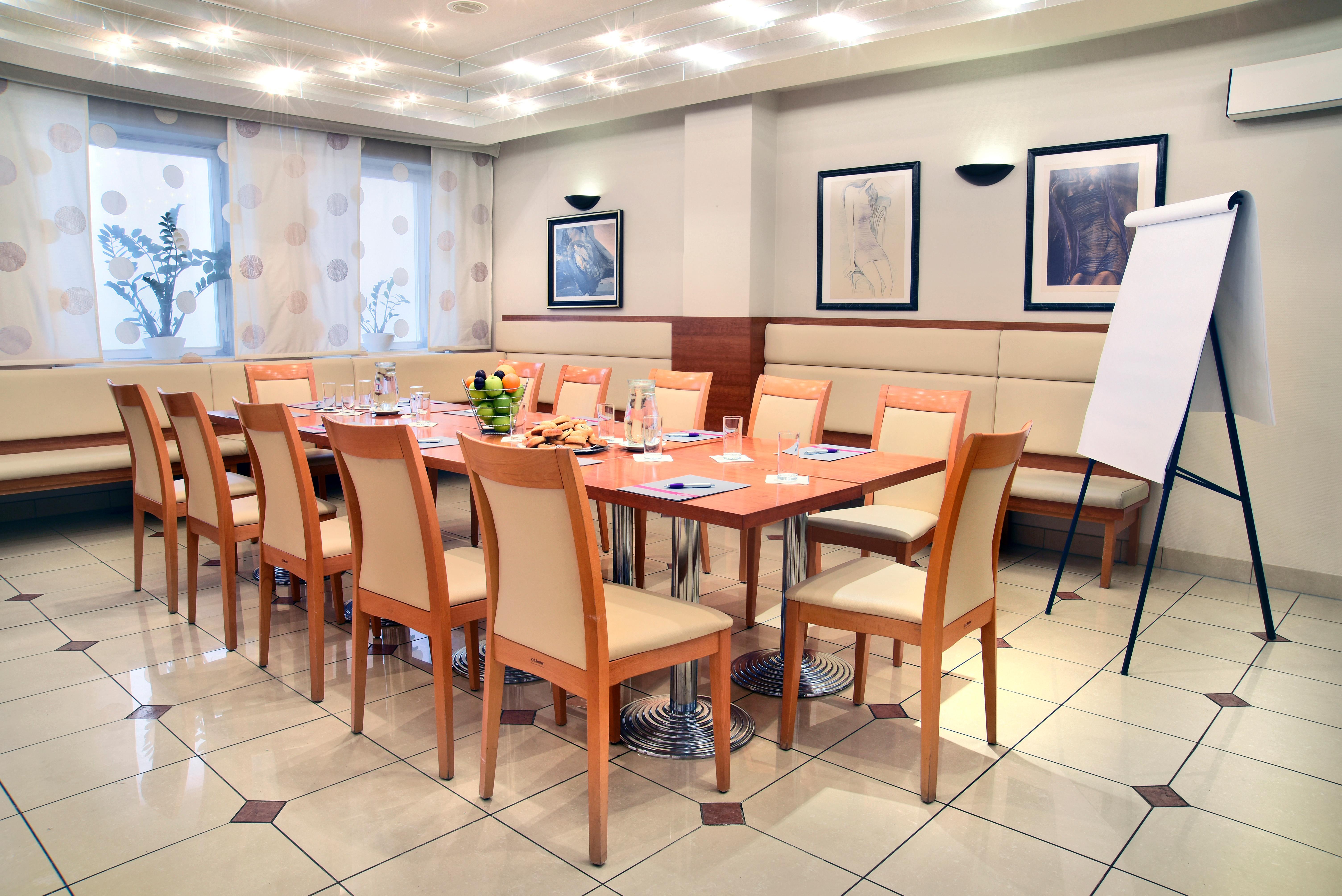 Ametyst Hotel Praha — Fotos 1